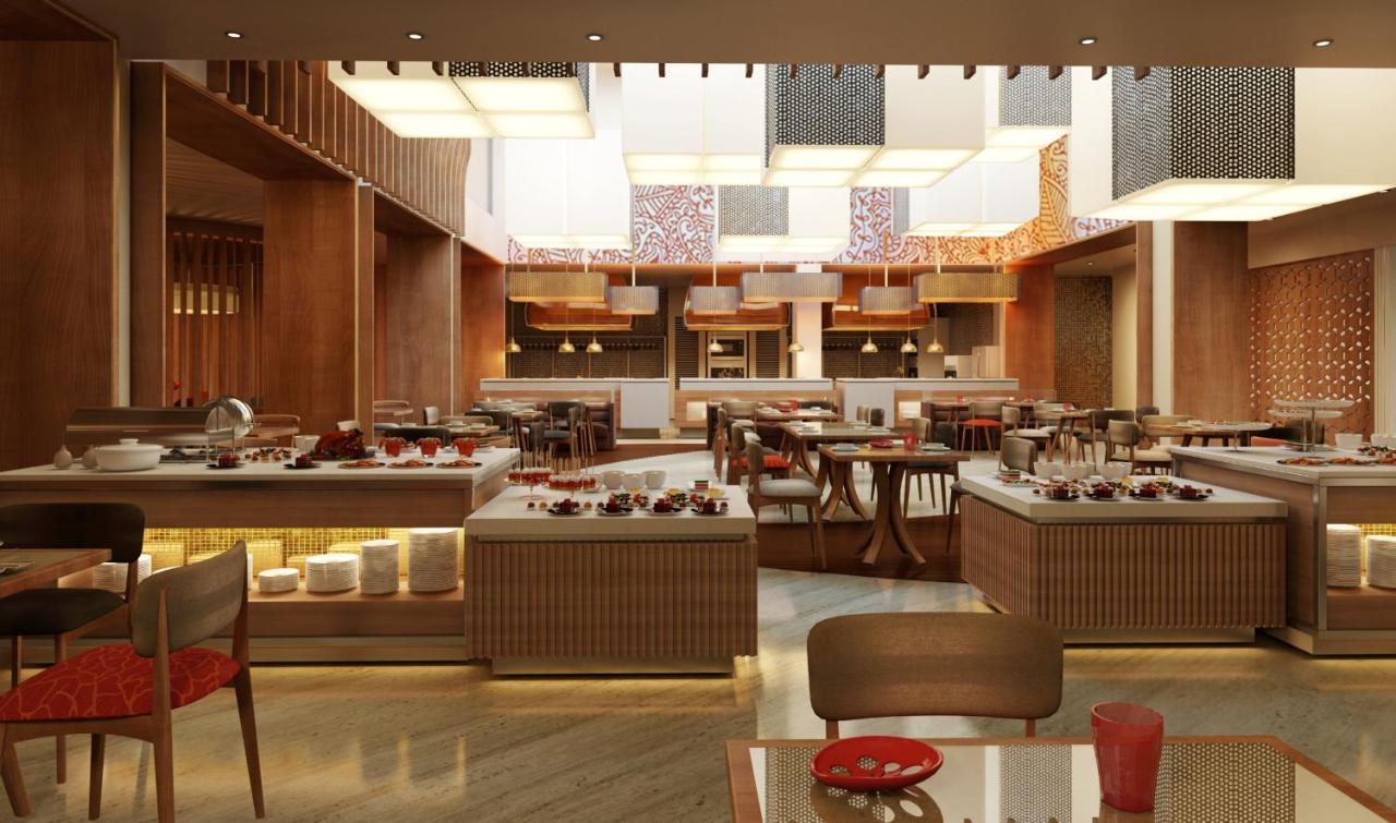 Courtyard By Marriott Raipur Hotel Екстериор снимка