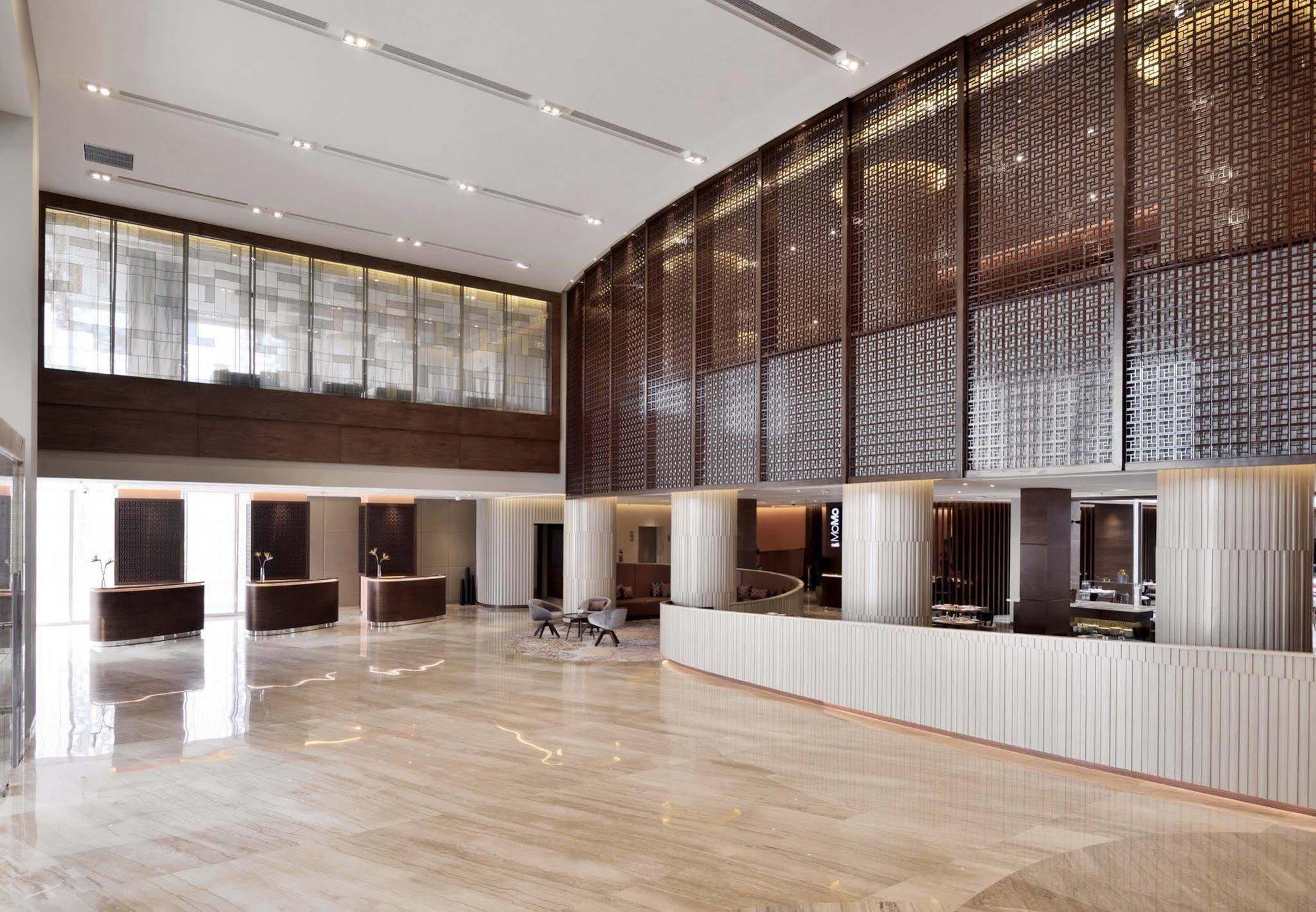 Courtyard By Marriott Raipur Hotel Екстериор снимка